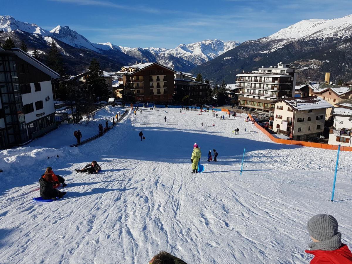 The Closest Location To The City Center And Chairlift Sauze D'Oulx Ngoại thất bức ảnh